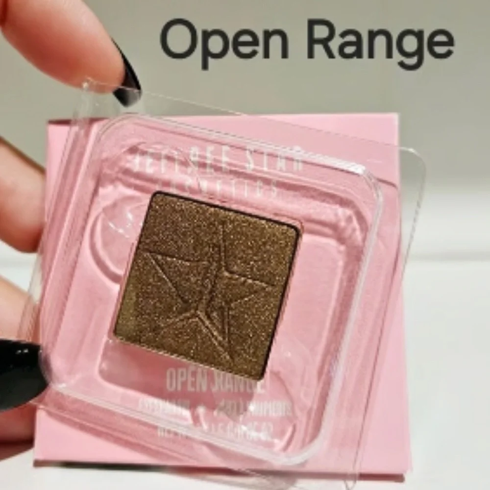 Jeffree Star colorful featuring pigmented